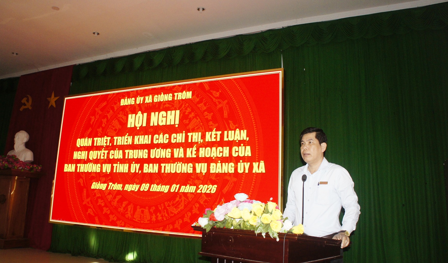 Giồng Trôm quán triệt, triển khai các chỉ thị, nghị quyết của Trung ương