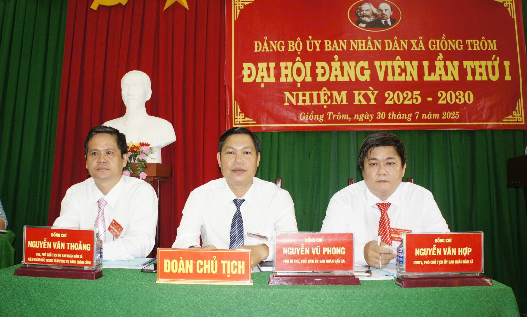 Đại hội đảng viên Đảng bộ Uỷ ban nhân dân xã Giồng Trôm lần thứ I, nhiệm kỳ 2025 - 2030